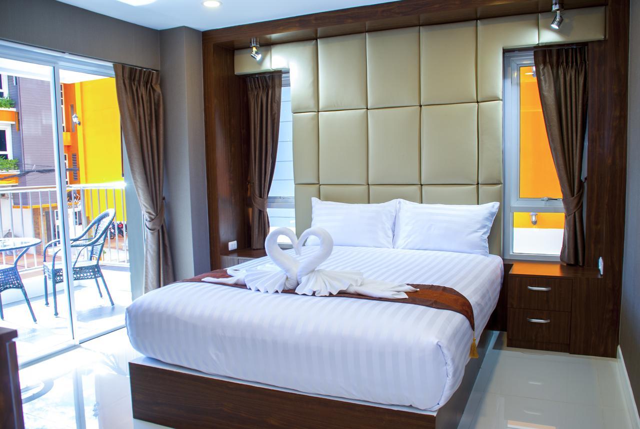Aparthotel Family 3*