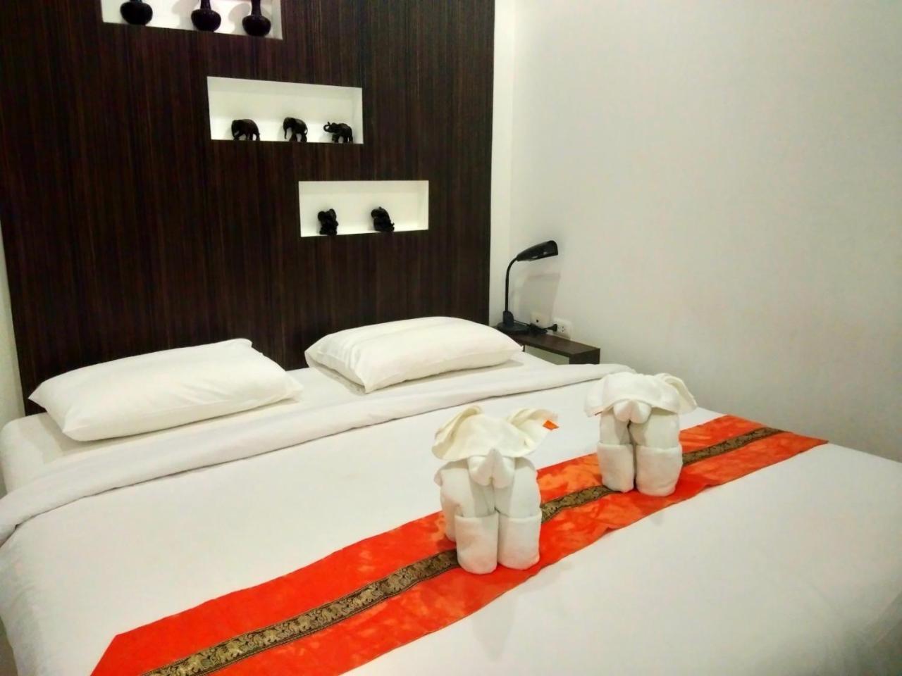 Aparthotel Family 3*
